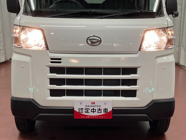 ハイゼットカーゴＤＸ届出済未使用車　展示車　誤発進抑制　禁煙　両側スライド　デュアルエアバッグ　キーフリーシステム　レーンアシスト　横滑り防止機能　ワンオーナー車　安全ボディ　アイドリングストップ　オートライト　記録簿（長崎県）の中古車