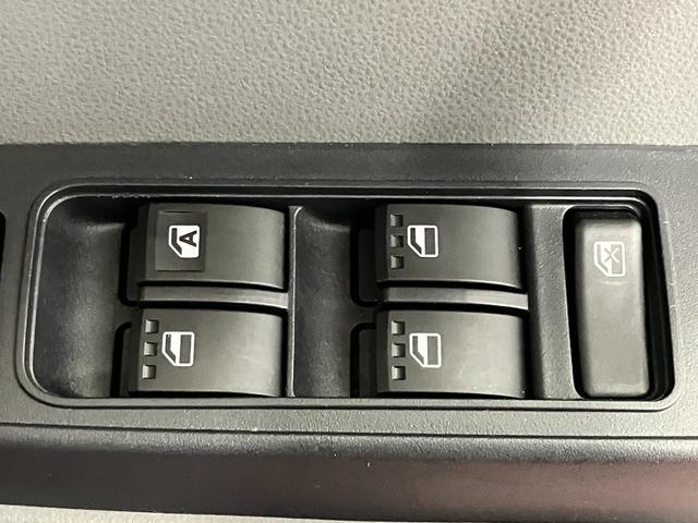 タントＸセレクション下取車　ＬＥＤヘッドライト　両側オートスライドドア　Ｂｌｕｅｔｏｏｔｈ対応　衝突回避支援ブレーキ　ＥＴＣ車載器　電動格納ミラー　レーンキープ　ドラレコ　スマートキー　オートハイビーム　シートヒーター（長崎県）の中古車