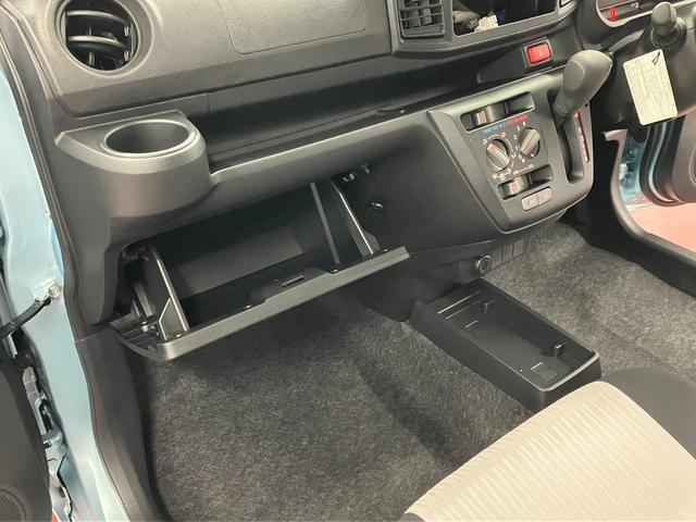 ミライースＬ　ＳＡIIIひょう害車　届出済未使用車　展示車　アイドリングストップ　禁煙　レーンキープアシスト　１オーナ　イモビライザー　横滑防止　オートハイビーム　キーレス　ＡＢＳ　オートライト　衝突安全ボディ　記録簿（長崎県）の中古車