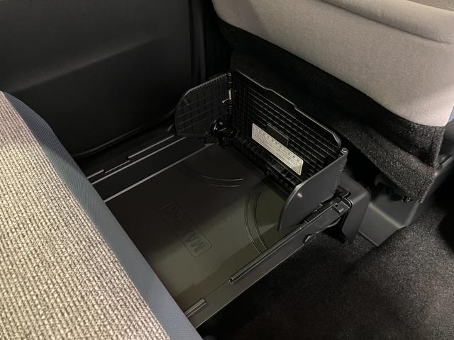 ムーヴキャンバスストライプスＧひょう害車　届出済未使用車　展示車　両側パワードア　スマートキー　軽減ブレーキ　禁煙　セキュリティ　電格ミラー　ＬＥＤライト　レーンキープ　フロントベンチシート　シ−トヒ−タ−（長崎県）の中古車