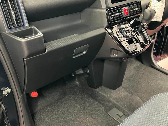 タントカスタムＲＳひょう害車　届出済未使用車　展示車　禁煙　タ−ボ　１オーナー　スマートキー　アルミホイール　ＡＢＳ　エアバック　記録簿　両側パワースライドドア　電格ドアミラー　ＬＥＤライト（長崎県）の中古車