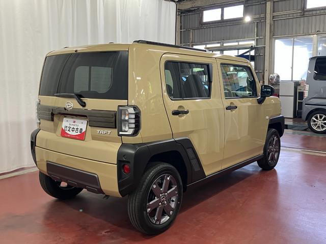 タフトＧ　ダーククロムベンチャー届出済未使用車　展示車　１オーナー車　衝突被害軽減装置　禁煙　電動格納式ドアミラー　盗難防止　アイドリングストップ　衝突安全ボディ　記録簿　キーフリー　スカイルーフ　ＬＥＤヘッドライト　シートヒーター（長崎県）の中古車