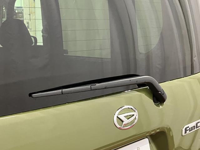 タントファンクロスターボ届出済未使用車　展示車　誤発進抑制機能　車線逸脱警報　電格ミラー　ＥＣＯアイドル　ＬＥＤライト　禁煙　シートヒーター　オートライト　キーフリー　セキュリティアラーム　１オーナー　衝突安全ボディ　アルミ（長崎県）の中古車