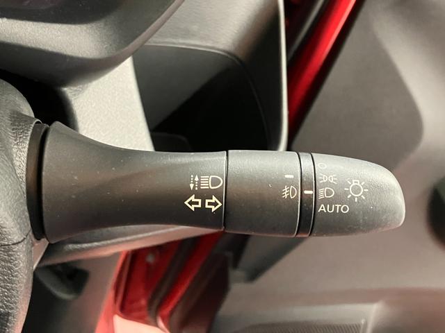 ｅＫクロスＧ下取車　ＬＥＤライト　ドライブレコーダー　インテリジェントキー　ＤＶＤ再生　オートライト　シートヒーター　電格ミラー　ナビＴＶ　アルミホイール　メモリーナビ　キーフリー　盗難防止装置　ＡＢＳ（長崎県）の中古車