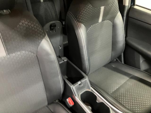 ロッキープレミアムＧオートハイビーム　Ｂｌｕｅｔｏｏｔｈオーディオ　ＬＥＤライト　レーンアシスト　１オーナー車　記録簿　アルミホイール　アイドリングストップ　アダプティブクルーズコントロール　リアカメラ　オートライト（長崎県）の中古車