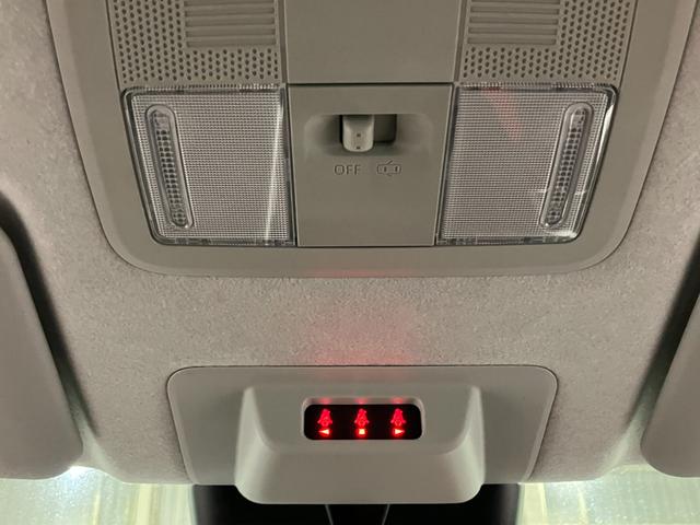 ロッキープレミアムＧオートハイビーム　Ｂｌｕｅｔｏｏｔｈオーディオ　ＬＥＤライト　レーンアシスト　１オーナー車　記録簿　アルミホイール　アイドリングストップ　アダプティブクルーズコントロール　リアカメラ　オートライト（長崎県）の中古車