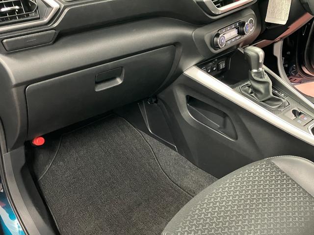 ロッキープレミアムＧオートハイビーム　Ｂｌｕｅｔｏｏｔｈオーディオ　ＬＥＤライト　レーンアシスト　１オーナー車　記録簿　アルミホイール　アイドリングストップ　アダプティブクルーズコントロール　リアカメラ　オートライト（長崎県）の中古車