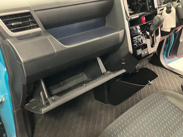 トールカスタムＧひょう害車　元試乗車　盗難防止システム　誤発進抑制機能　電動格納ミラー　エコアイドル　両席エアバック　ＬＥＤランプ　キーフリー　アルミホイール　エアバック　両側自動ドア　ワンオーナー　オートハイビーム（長崎県）の中古車
