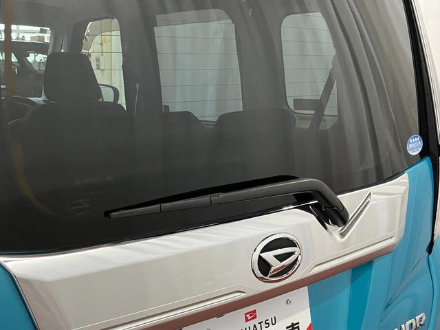 トールカスタムＧひょう害車　元試乗車　盗難防止システム　誤発進抑制機能　電動格納ミラー　エコアイドル　両席エアバック　ＬＥＤランプ　キーフリー　アルミホイール　エアバック　両側自動ドア　ワンオーナー　オートハイビーム（長崎県）の中古車