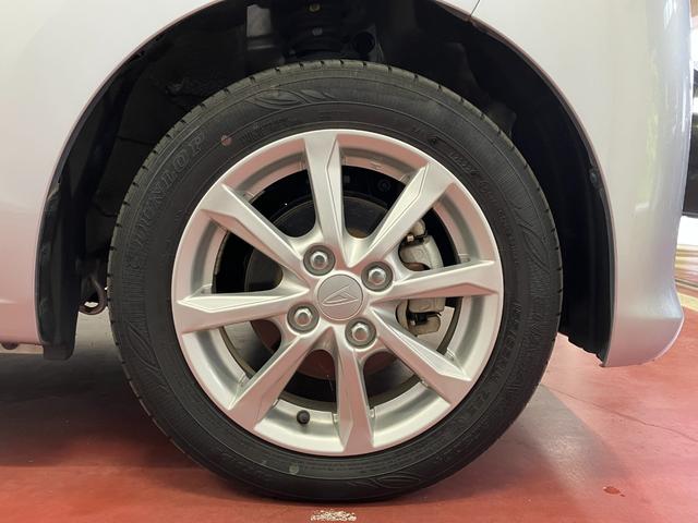 ムーヴＸリミテッドII　ＳＡIIIひょう害車　４ＷＤ　アイドリングストップ　衝突被害軽減ブレーキ　衝突安全ボディ　オートライト　ＬＥＤヘッドランプ　スマートキー　プッシュスタート　盗難防止　整備記録簿　運転席シートヒーター（長崎県）の中古車