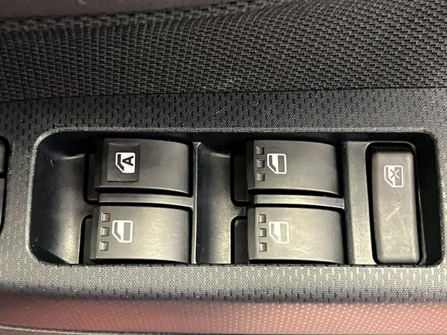 ムーヴＸリミテッドII　ＳＡIII１オーナー　４ＷＤ　アイドリングストップ　衝突被害軽減ブレーキ　衝突安全ボディ　オートライト　ＬＥＤヘッドランプ　スマートキー　プッシュスタート　盗難防止　整備記録簿　運転席シートヒーター（長崎県）の中古車