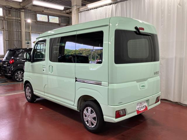 ハイゼットカーゴクルーズひょう害車　元試乗車　レーンキープアシスト　エアバッグ　電動格納式ドアミラー　衝突被害軽減装置　ハイビームアシスト　安全ボディ　スマートキー　オートライト　アイドリングストップ　盗難防止システム（長崎県）の中古車