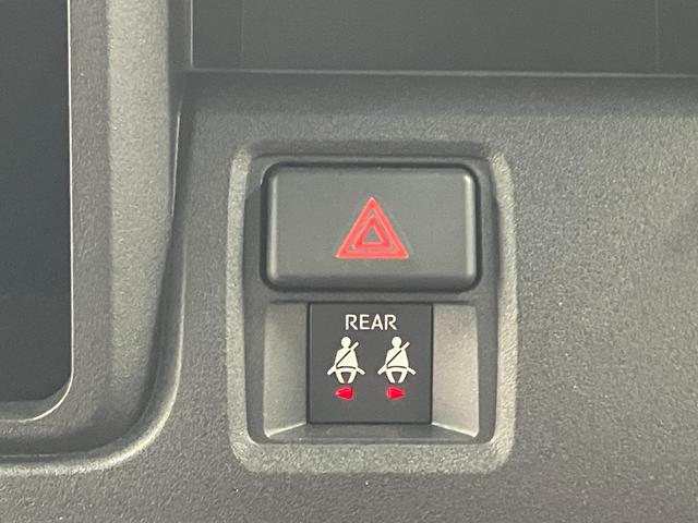 ハイゼットカーゴクルーズひょう害車　元試乗車　レーンキープアシスト　エアバッグ　電動格納式ドアミラー　衝突被害軽減装置　ハイビームアシスト　安全ボディ　スマートキー　オートライト　アイドリングストップ　盗難防止システム（長崎県）の中古車