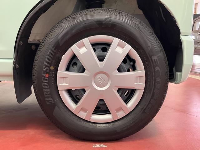 ハイゼットカーゴクルーズひょう害車　元試乗車　レーンキープアシスト　エアバッグ　電動格納式ドアミラー　衝突被害軽減装置　ハイビームアシスト　安全ボディ　スマートキー　オートライト　アイドリングストップ　盗難防止システム（長崎県）の中古車