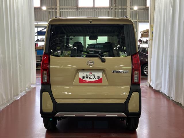 タントファンクロス届出済未使用車　展示車　アイドリングストップ車　レーダーブレーキ　１オーナー　両側オートスライドドア　オートハイビーム　車線逸脱警報　シートヒーター　禁煙車　イモビライザー　ＬＥＤライト　スマートキー（長崎県）の中古車