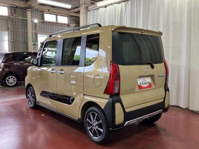 タントファンクロス届出済未使用車　展示車　アイドリングストップ車　レーダーブレーキ　１オーナー　両側オートスライドドア　オートハイビーム　車線逸脱警報　シートヒーター　禁煙車　イモビライザー　ＬＥＤライト　スマートキー（長崎県）の中古車