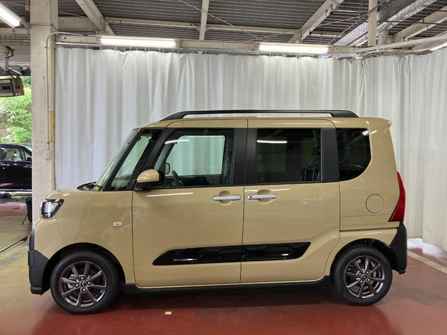 タントファンクロス届出済未使用車　展示車　アイドリングストップ車　レーダーブレーキ　１オーナー　両側オートスライドドア　オートハイビーム　車線逸脱警報　シートヒーター　禁煙車　イモビライザー　ＬＥＤライト　スマートキー（長崎県）の中古車