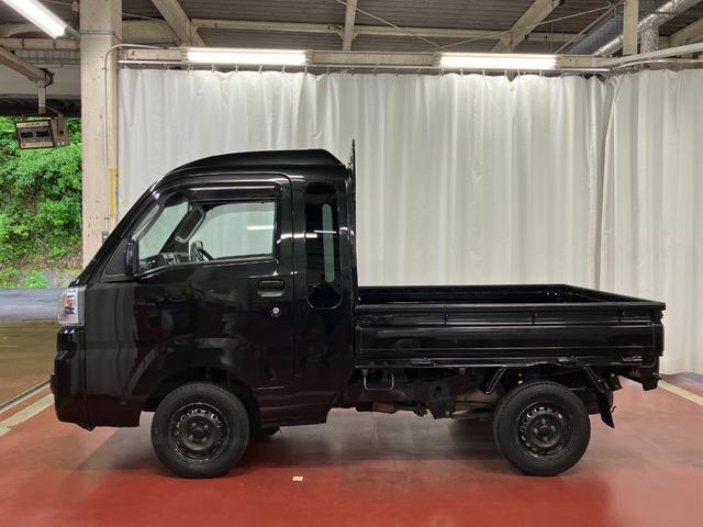 ハイゼットトラックジャンボＳＡIIIｔ下取車　パートタイム４ＷＤ　ＡＴ車　ブルートゥース　記録簿付き　キーレスエントリ−　運転席エアバック　　オートライト　ＬＥＤヘッドライト　ＡＢＳ　横滑防止装置　車線逸脱（長崎県）の中古車
