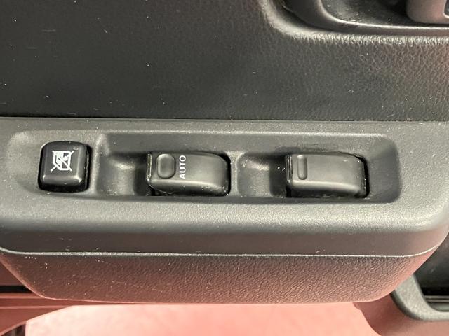 ハイゼットトラックジャンボＳＡIIIｔ下取車　パートタイム４ＷＤ　ＡＴ車　ブルートゥース　記録簿付き　キーレスエントリ−　運転席エアバック　　オートライト　ＬＥＤヘッドライト　ＡＢＳ　横滑防止装置　車線逸脱（長崎県）の中古車