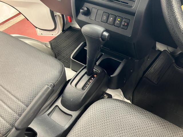 ハイゼットトラックスタンダードＳＡIIIｔ１オーナー　２ＷＤ　ＡＴ車　衝突被害軽減ブレーキ　エアコン　パワーステアリング　運転席エアバッグ　ＬＥＤヘッドランプ　オートライト（長崎県）の中古車