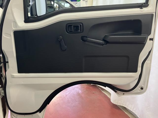 ハイゼットトラックスタンダードＳＡIIIｔ１オーナー　２ＷＤ　ＡＴ車　衝突被害軽減ブレーキ　エアコン　パワーステアリング　運転席エアバッグ　ＬＥＤヘッドランプ　オートライト（長崎県）の中古車