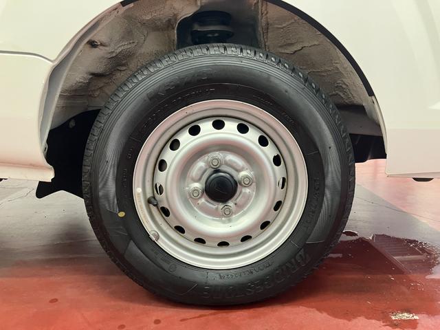 ハイゼットトラックスタンダードＳＡIIIｔ１オーナー　２ＷＤ　ＡＴ車　衝突被害軽減ブレーキ　エアコン　パワーステアリング　運転席エアバッグ　ＬＥＤヘッドランプ　オートライト（長崎県）の中古車