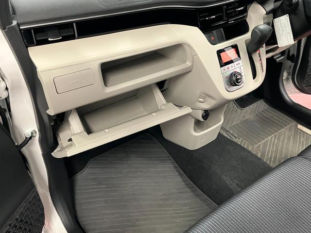 ムーヴＸリミテッドII　ＳＡIIIひょう害車　１オーナー　４ＷＤ　衝突被害軽減ブレーキ　アイドリングストップ　衝突安全ボディ　オートライト　ＬＥＤヘッドランプ　スマートキー　プッシュスタート　運転席シートヒーター　盗難防止　整備記録簿（長崎県）の中古車
