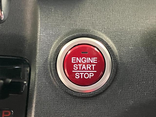 Ｎ−ＯＮＥプレミアム下取車　ナビＴＶ　ＥＴＣ　ドライブレコーダー　バックカメラ　オートライト　電動格納ドアミラー　ＤＶＤ再生機能　イモビライザー　アイドリングストップ　衝突安全ボディ　スマートキー　アルミホイール（長崎県）の中古車
