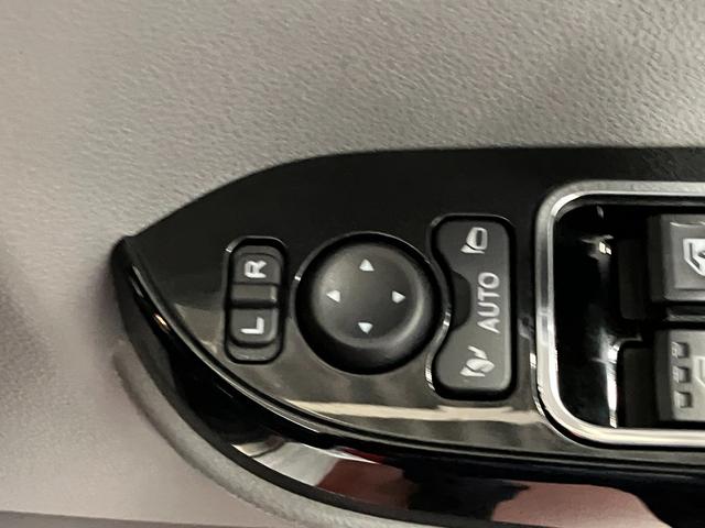 タントカスタムＸセレクション下取車　メモリーナビ　バックカメラ　ドラレコ　ＴＶ　衝突被害軽減ブレーキ　ＬＥＤランプ　スマートキー　アイドリングストップ　シートヒーター　ベンチシート　車線逸脱警報　オートライト　ＤＶＤ（長崎県）の中古車