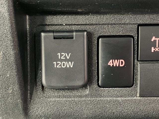 ハイゼットトラックスタンダード　農用スペシャル１オーナー　４ＷＤ　ＭＴ　衝突被害軽減システム　レーンキープアシスト　整備記録簿　パワステ　エアバッグ　エアコン付　オートハイビーム　オートライト　アイドリングストップ　ＡＢＳ（長崎県）の中古車