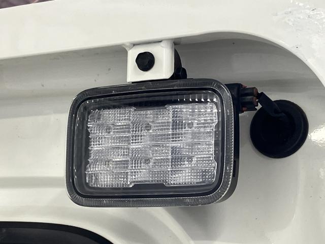 ハイゼットトラックスタンダード　農用スペシャル１オーナー　４ＷＤ　ＭＴ　衝突被害軽減システム　レーンキープアシスト　整備記録簿　パワステ　エアバッグ　エアコン付　オートハイビーム　オートライト　アイドリングストップ　ＡＢＳ（長崎県）の中古車