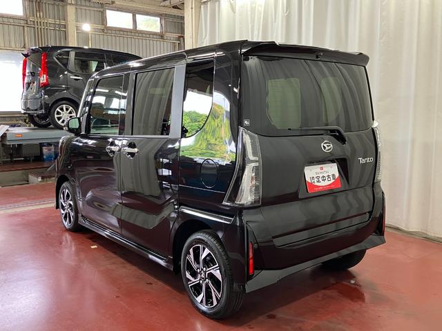 タントカスタムＸひょう害車　元展示車　衝突被害軽減システム　アイドリングストップ　スマートキー　両側パワースライドドア　シートヒーター　プッシュスタート　オートハイビーム　オートライト　レーンキープ　盗難防止装置（長崎県）の中古車