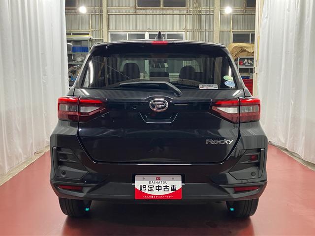 ロッキープレミアム下取車　メモリーナビ　全周囲カメラ　シートヒーター　車線逸脱警報　アダプティブクルーズコントロール　衝突被害軽減システム　盗難防止装置　地デジ　スマ−トキ−　ＬＥＤヘッドランプ　ＥＴＣ　ターボ（長崎県）の中古車