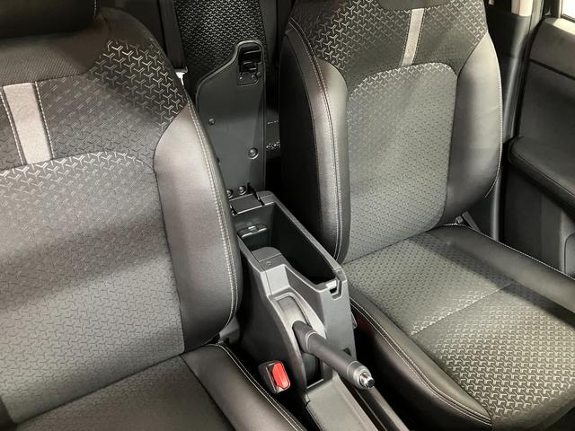ロッキープレミアム下取車　メモリーナビ　全周囲カメラ　シートヒーター　車線逸脱警報　アダプティブクルーズコントロール　衝突被害軽減システム　盗難防止装置　地デジ　スマ−トキ−　ＬＥＤヘッドランプ　ＥＴＣ　ターボ（長崎県）の中古車