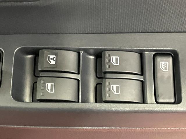 ミライースＸ　リミテッドＳＡIIIひょう害車　届出済未使用車　元展示車　衝突被害軽減システム　キーレス　アイドリングストップ　衝突安全ボディ　オートライト　ＬＥＤヘッドランプ　電動格納式ドアミラー　整備記録簿（長崎県）の中古車