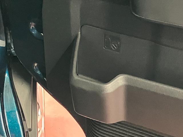 アトレーＲＳ届出済未使用車　元展示車　ターボ　アダプティブクルーズコントロール　両側電動スライドドア　アイドリングストップ　衝突被害軽減システム　オートハイビーム　電動格納式ドアミラー　オートライト　スマートキー（長崎県）の中古車