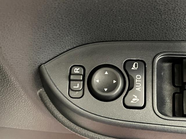 タントＸ下取車　ナビ　ドラレコ　バックカメラ　ＴＶ　ブルートゥース　アイドリングストップ　衝突被害軽減システム　ＤＶＤ　スマートキー　プッシュスタート　電動格納式ドアミラー　衝突安全ボディ　シ−トヒ−タ−（長崎県）の中古車