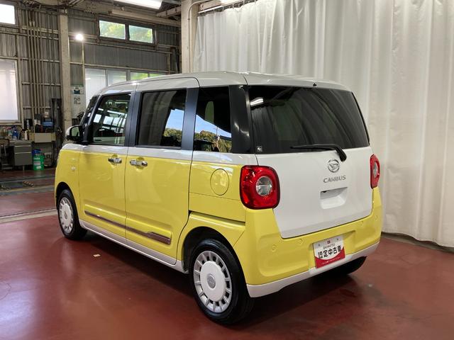 ムーヴキャンバスストライプスＧ届出済未使用車　元展示車　衝突被害軽減システム　アイドリングストップ　禁煙　電動格納式ドアミラー　ＬＥＤライト　イモビライザー　車線逸脱警告　シートヒーター　スマートキー　ベンチシート　オートライト（長崎県）の中古車