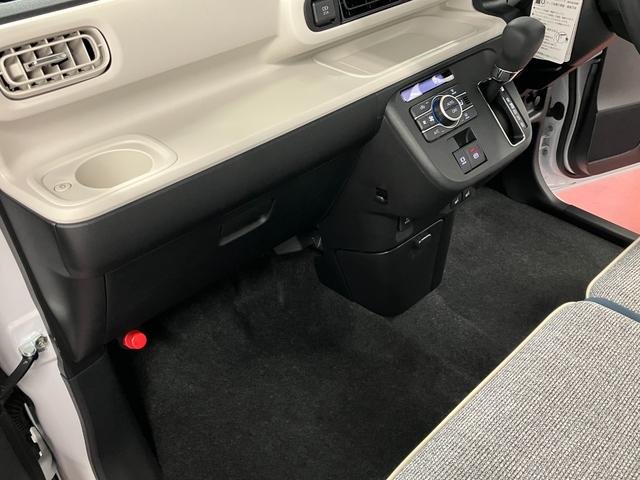ムーヴキャンバスストライプスＧ元展示車　衝突被害軽減システム　アイドリングストップ　禁煙　電動格納式ドアミラー　ＬＥＤライト　イモビライザー　車線逸脱警告　シートヒーター　スマートキー　ベンチシート　オートライト（長崎県）の中古車