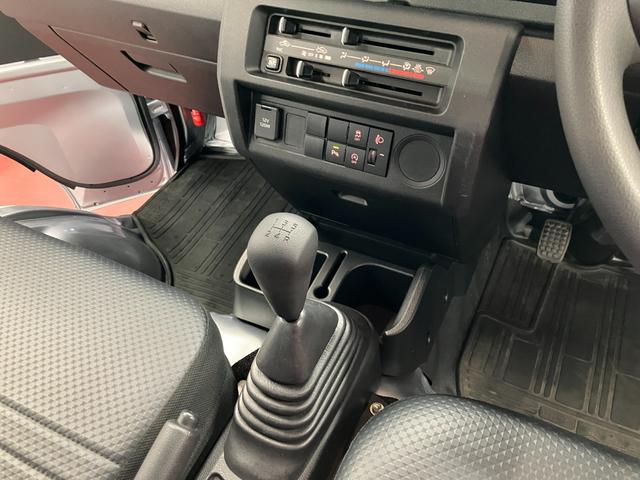 ハイゼットトラックスタンダード（スマートアシスト非装着車）１オーナー　２ＷＤ　マニュアル車　アイドリングストップ　運転席エアバッグ　助手席エアバッグ　パワステ　エアコン　メンテナンスノート　ＡＢＳ　ＥＳＣ　オートライト（長崎県）の中古車