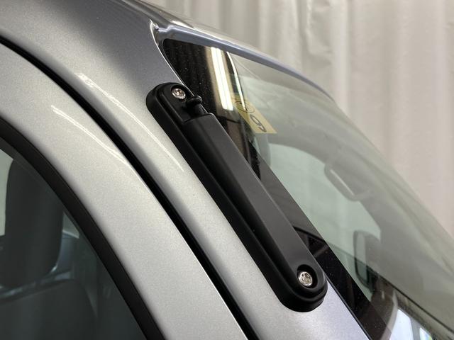 ハイゼットトラックスタンダード（スマートアシスト非装着車）１オーナー　２ＷＤ　マニュアル車　アイドリングストップ　運転席エアバッグ　助手席エアバッグ　パワステ　エアコン　メンテナンスノート　ＡＢＳ　ＥＳＣ　オートライト（長崎県）の中古車