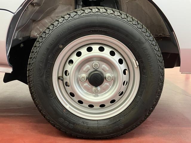 ハイゼットトラックスタンダード（スマートアシスト非装着車）１オーナー　２ＷＤ　マニュアル車　アイドリングストップ　運転席エアバッグ　助手席エアバッグ　パワステ　エアコン　メンテナンスノート　ＡＢＳ　ＥＳＣ　オートライト（長崎県）の中古車
