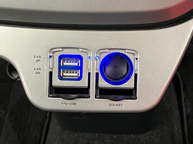 キャストアクティバＧ　ＶＳ　ＳＡIII下取車　ナビ　ＴＶ　全周囲カメラ　電動格納式ドアミラー　ＥＴＣ車載器　ブルートゥース　オートライト　スマートキー　ドラレコ　盗難防止装置　ＬＥＤヘッドランプ　アイドリングストップ（長崎県）の中古車