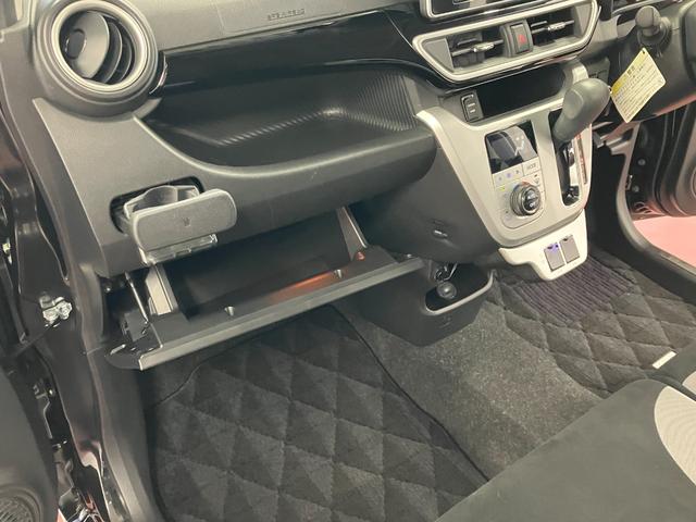 キャストアクティバＧ　ＶＳ　ＳＡIII下取車　ナビ　ＴＶ　全周囲カメラ　電動格納式ドアミラー　ＥＴＣ車載器　ブルートゥース　オートライト　スマートキー　ドラレコ　盗難防止装置　ＬＥＤヘッドランプ　アイドリングストップ（長崎県）の中古車