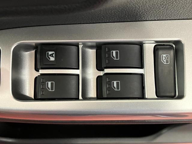 キャストアクティバＧ　ＶＳ　ＳＡIII下取車　ナビ　ＴＶ　全周囲カメラ　電動格納式ドアミラー　ＥＴＣ車載器　ブルートゥース　オートライト　スマートキー　ドラレコ　盗難防止装置　ＬＥＤヘッドランプ　アイドリングストップ（長崎県）の中古車