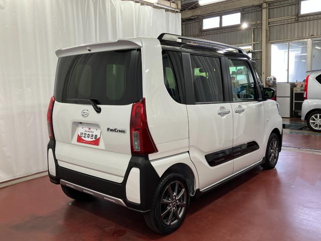タントファンクロス届出済未使用車　元展示車　アイドリングストップ　衝突被害軽減システム　オートハイビーム　両側電動スライドドア　車線逸脱警報　シートヒーター　禁煙　セキュリティアラーム　ＬＥＤヘッドランプ　スマートキ−（長崎県）の中古車