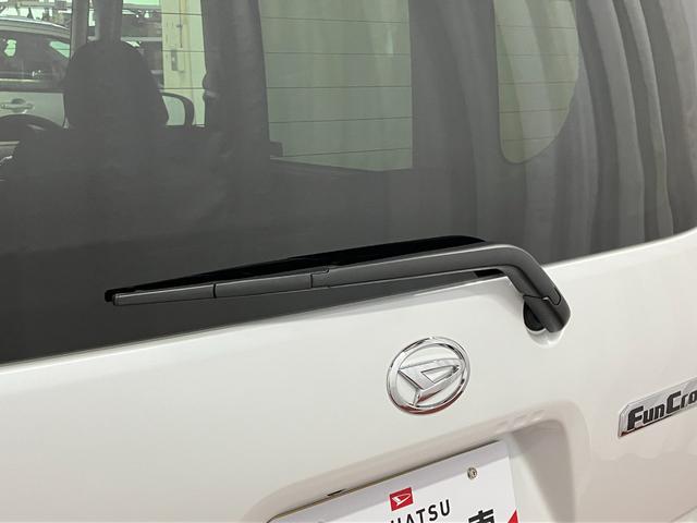 タントファンクロス届出済未使用車　元展示車　アイドリングストップ　衝突被害軽減システム　オートハイビーム　両側電動スライドドア　車線逸脱警報　シートヒーター　禁煙　セキュリティアラーム　ＬＥＤヘッドランプ　スマートキ−（長崎県）の中古車