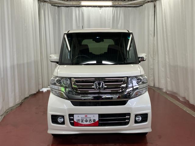 Ｎ−ＢＯＸカスタムＧ・Ｌパッケージ下取車　ナビ　バックカメラ　ＴＶ　アイドリングストップ　オートライト　スマートキー　ＤＶＤ　衝突安全ボディ　運転席エアバッグ　助手席エアバッグ　両側スライド片側電動ドア　ＡＢＳ　ＥＴＣ（長崎県）の中古車