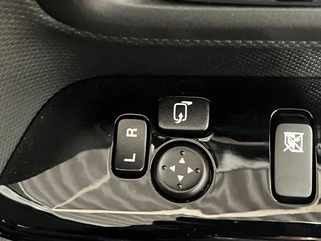 スペーシアカスタムハイブリッドＸＳ下取車　ナビ　ＴＶ　全方位モニター　電動格納式ミラー　ブルートゥース　運転席エアバック　助手席エアバッグ　オートライト　スマ−トキ−　ＬＥＤヘッドランプ　シ−トヒ−タ−　ＤＶＤ　Ｗエアバッグ　ＥＴＣ（長崎県）の中古車