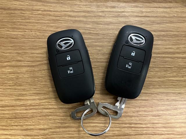 タントＸセレクション下取車　ナビ　バックカメラ　オートマチックハイビーム　レーンキープ　ブルートゥース　ＬＥＤヘッドランプ　電動格納式ドアミラー　シートヒーター　ドラレコ　スマートキー　イモビライザー　衝突安全ボディ（長崎県）の中古車